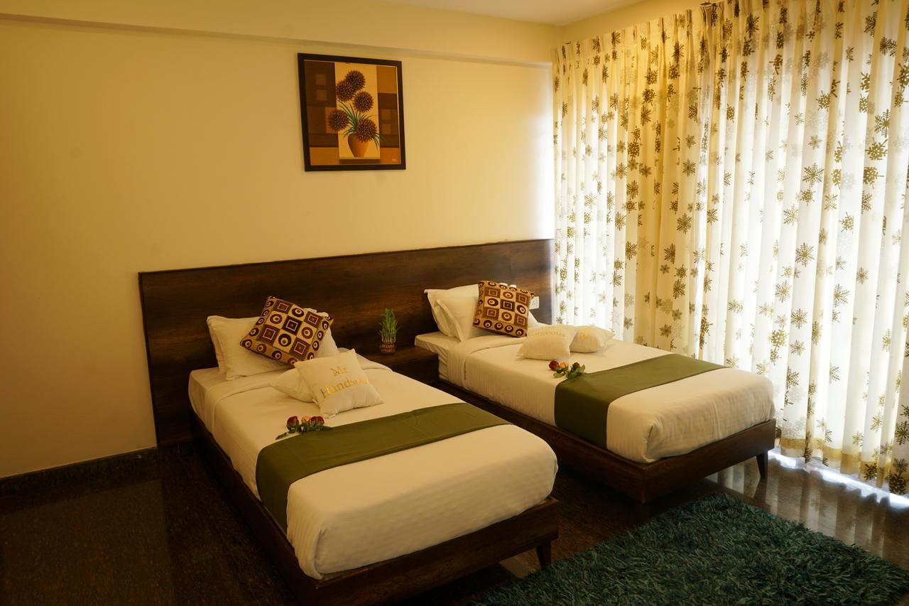 Royal Serenity - Kammanahalli Bangalore Ngoại thất bức ảnh